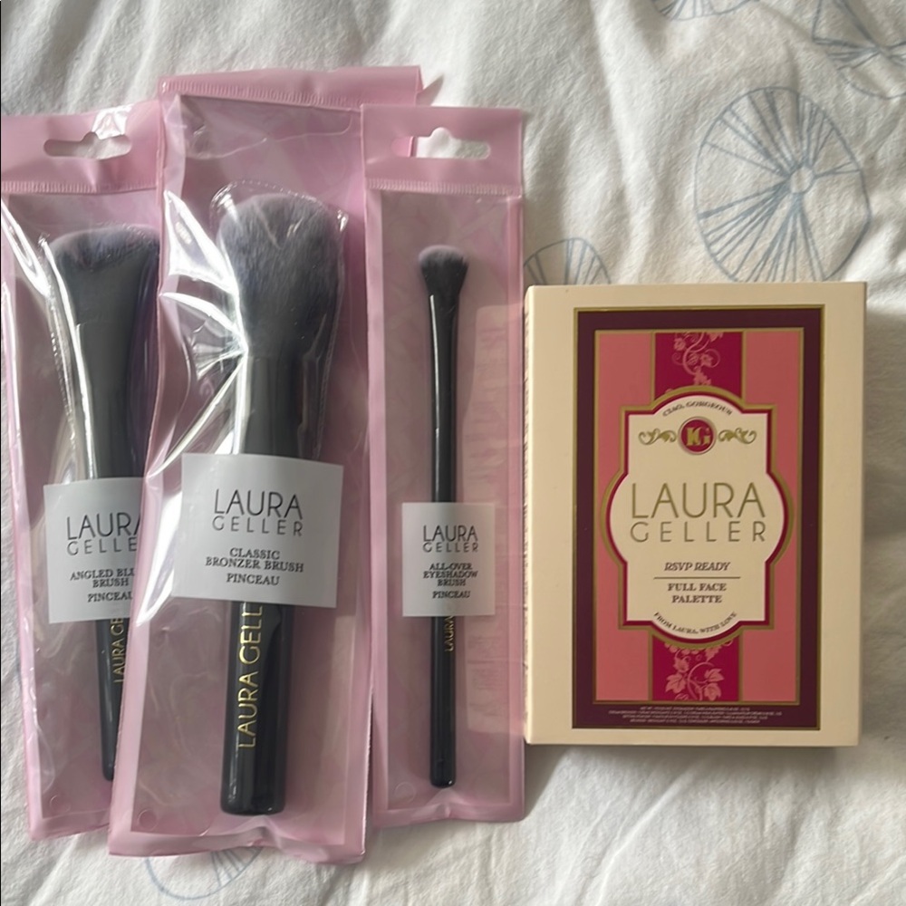 Laura Geller Black Makeup Brushes & Tools Set